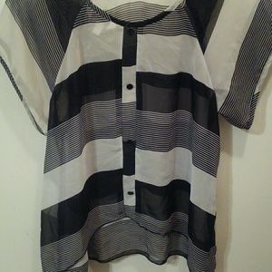 Sheer black and gray short sleeve